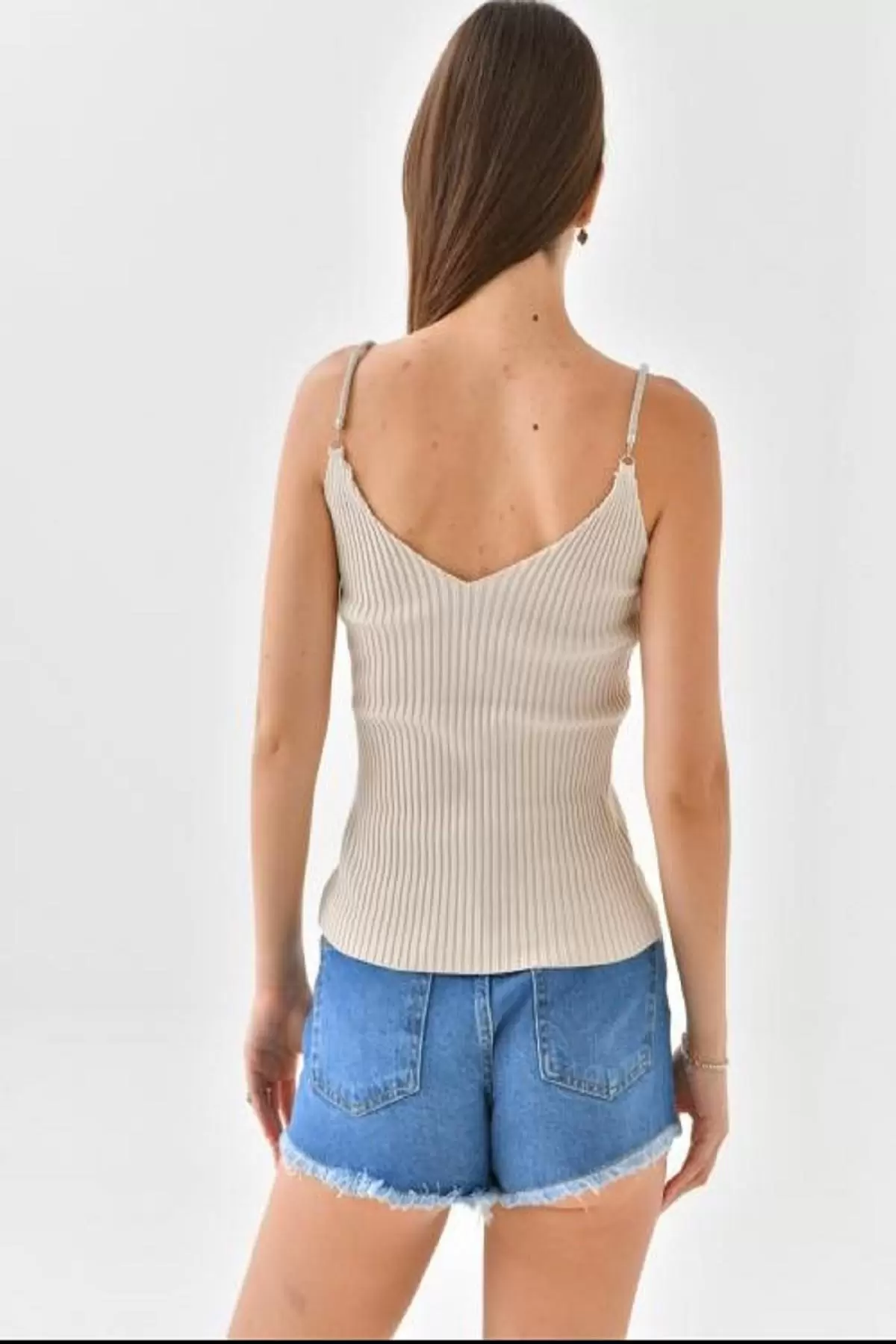 Askılı Sim Detaylı Bej Kadın Triko Crop Top