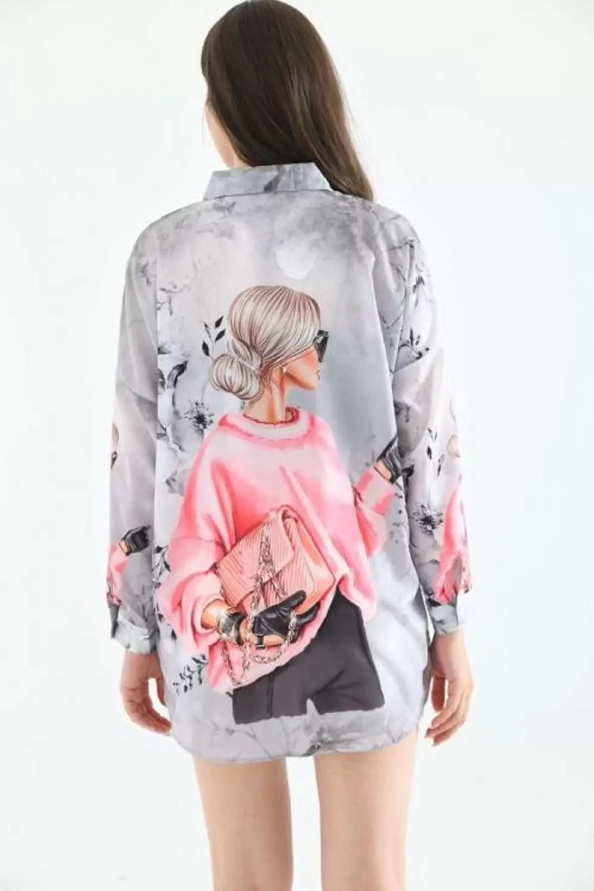 Çiçek ve Görsel Baskılı Uzun Kollu Kadın Gri Gömlek