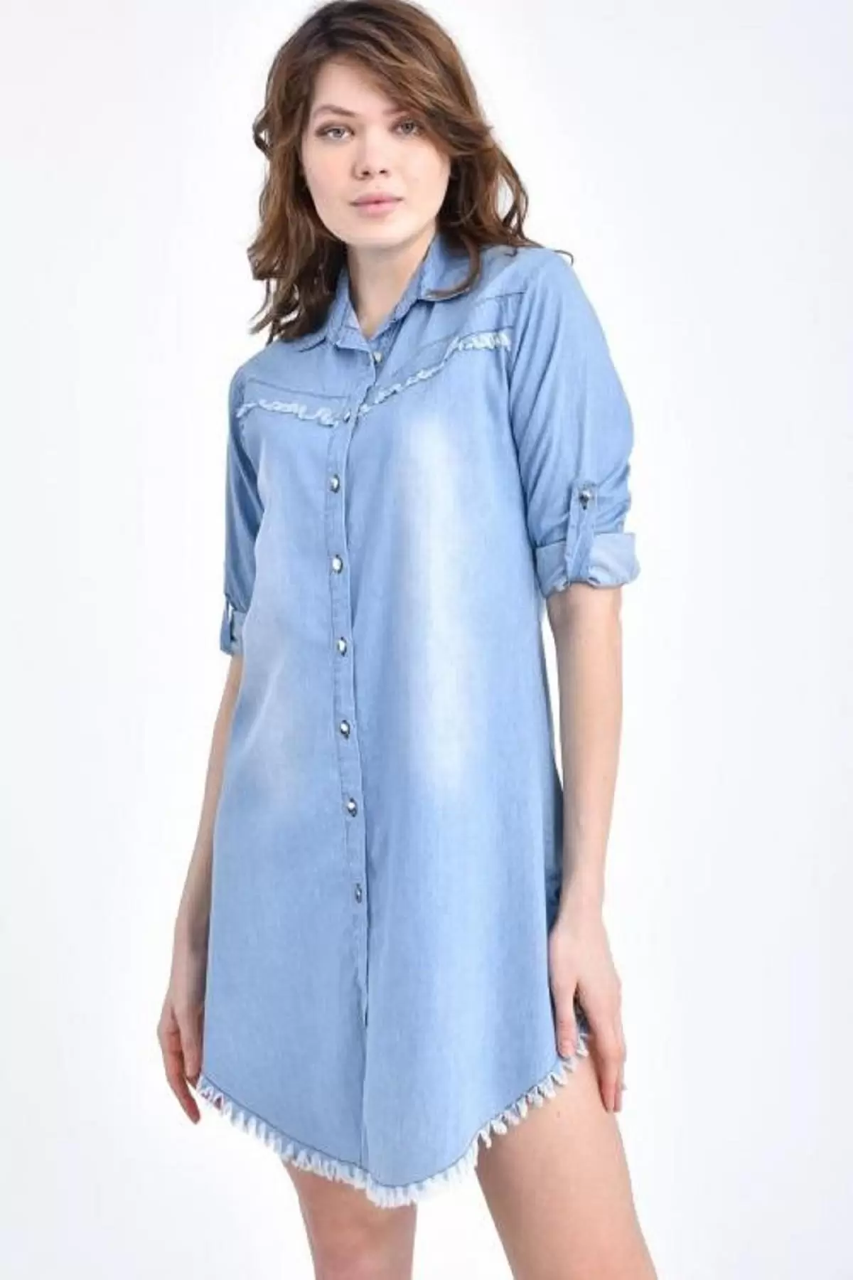 Göğüs ve Etek Kenarları Püsküllü Dar Kesim Açık Mavi Kadın Tunik