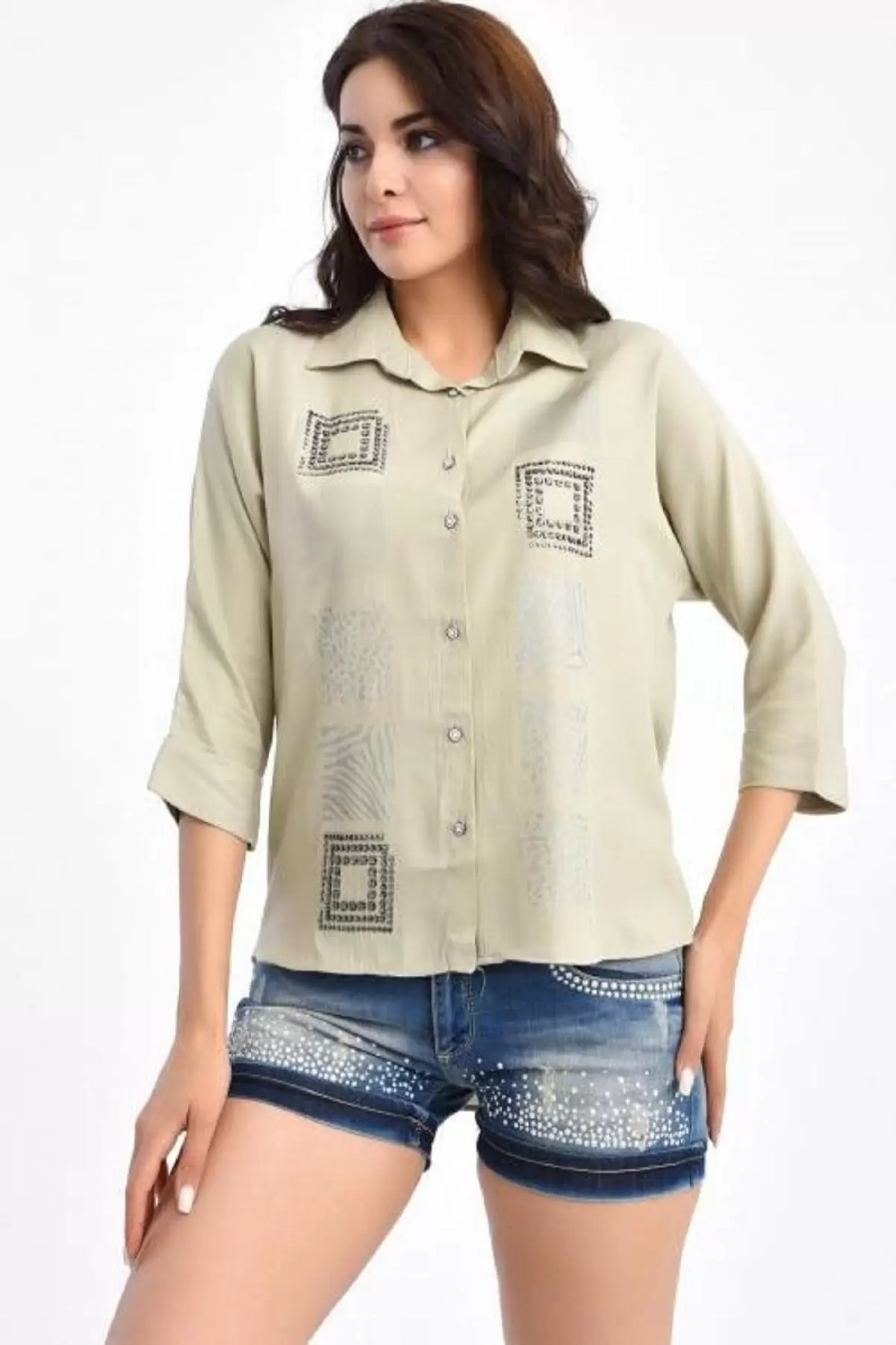 Kare Sıra Taşlı Kısa Kollu Bej Kadın Gömlek