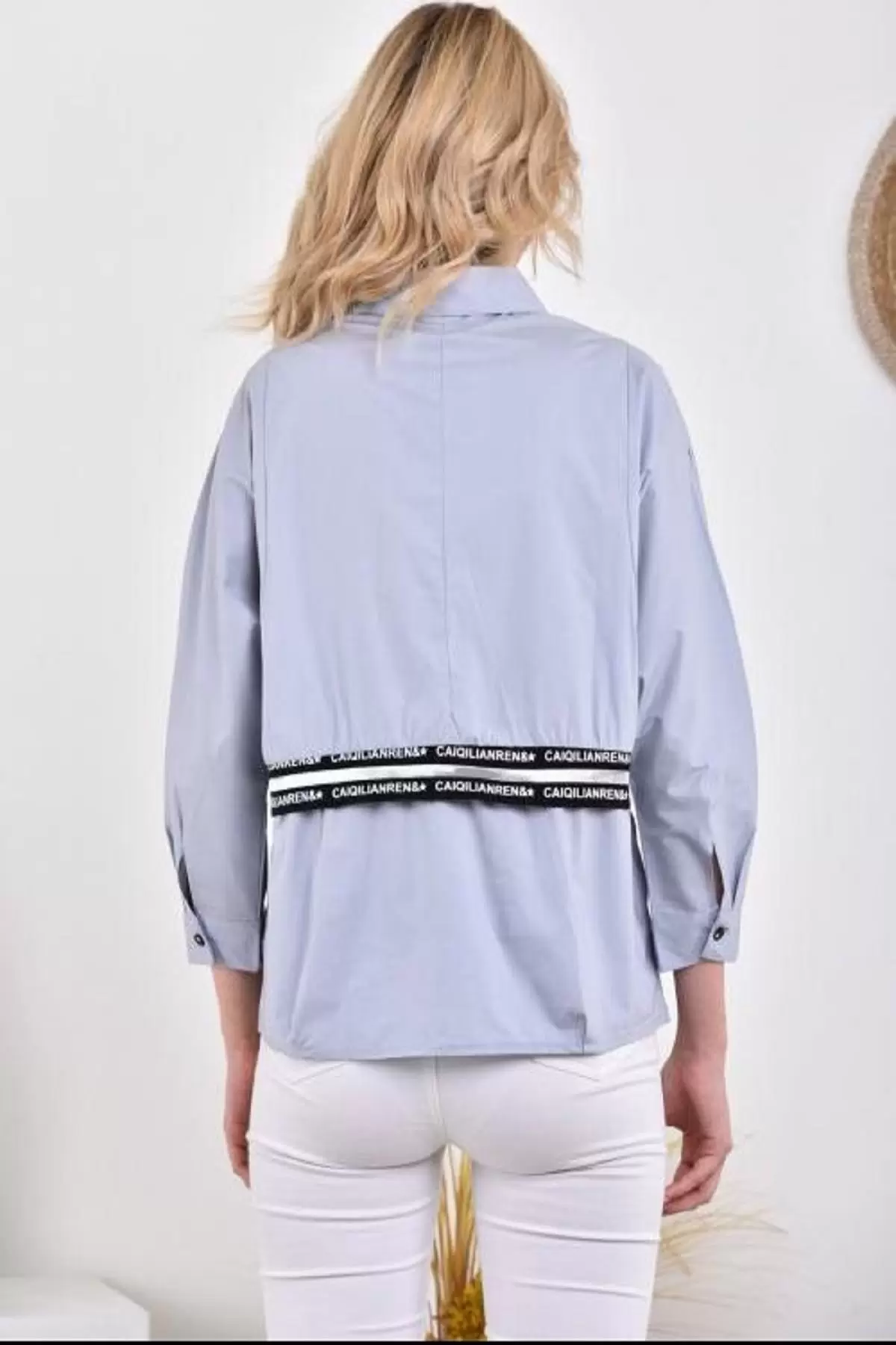 Yan ve Arka Şeritli Uzun Yarasa Kollu Gri Kadın Gömlek