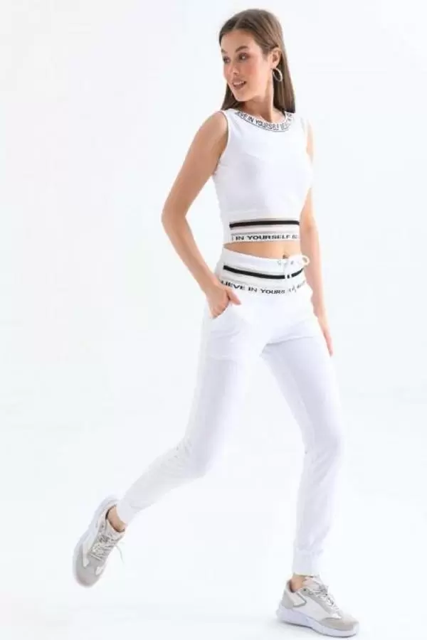 Bisiklet Yaka File Detaylı Kolsuz Beyaz Kadın Eşofman