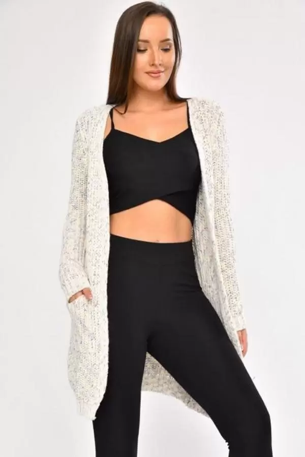 Çift Cepli ve Uzun Kollu Ekru Kadın Triko Hırka