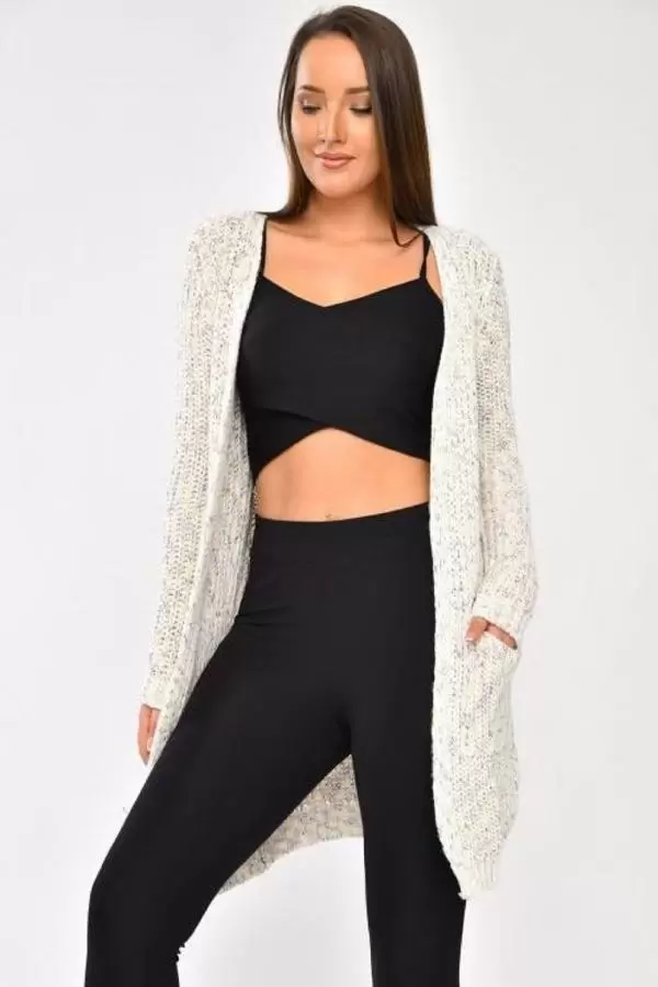 Çift Cepli ve Uzun Kollu Ekru Kadın Triko Hırka