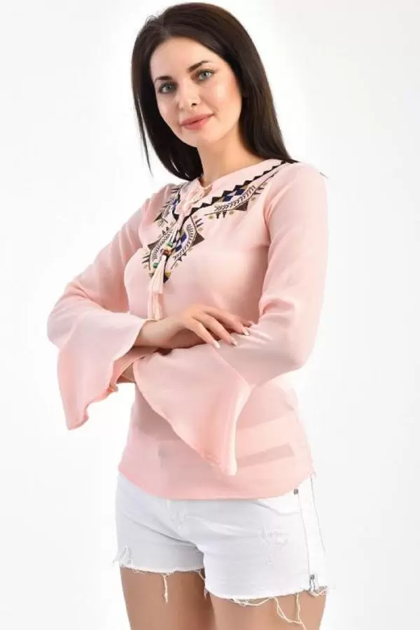 V Yaka Nakışlı Volen Uzun Kollu Pudra Kadın Bluz