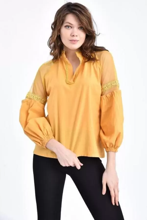 V Yaka Tül ve Dantelli Uzun Kollu Hardal Kadın Bluz