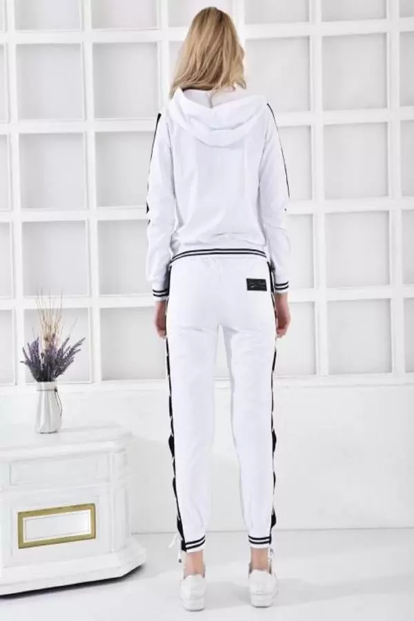 Yandan Bağcık Detaylı Uzun Kollu Kapüşonlu Beyaz Kadın Eşofman Takım