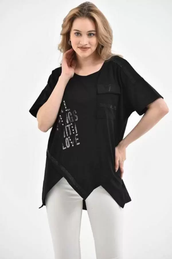 Yuvarlak Yaka Taşlı Baskılı ve Şeritli Asimetrik Kesim Siyah Kadın Bluz